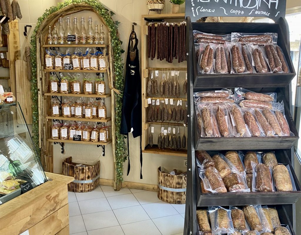 7-terra-nostra-sandwiches-porto-vecchio-city-centre